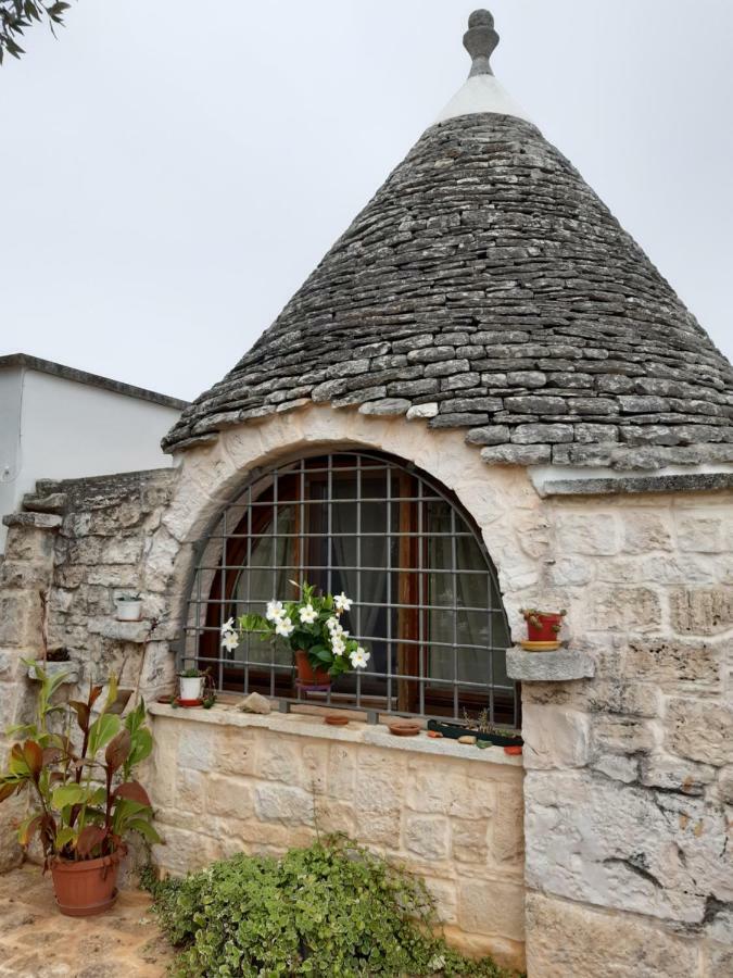 B&B Trulli Sotto La Cupa Martina Franca Eksteriør billede